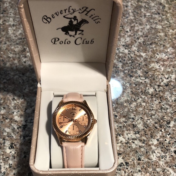 wristwatch - Picture 1 of 1